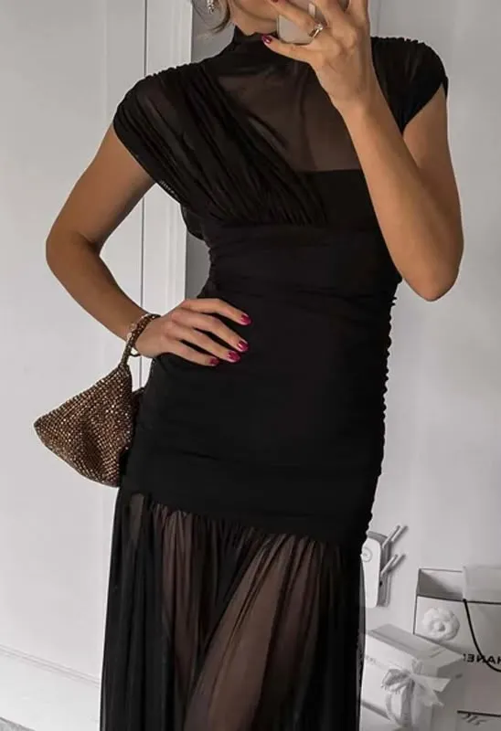 Vestido negro microtul