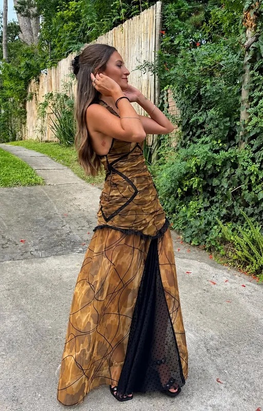 Vestido plan be estampa marrón