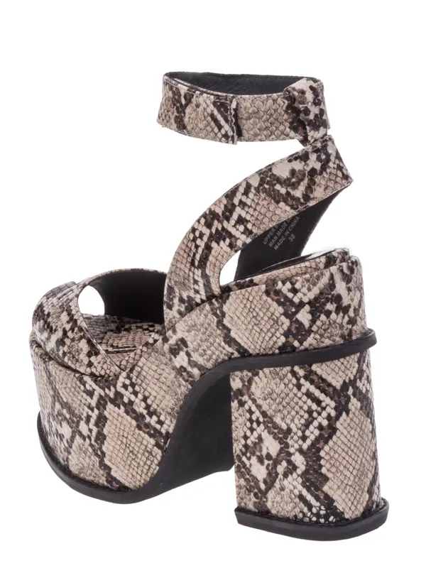 Sandalias Jeffrey Campbell serpiente