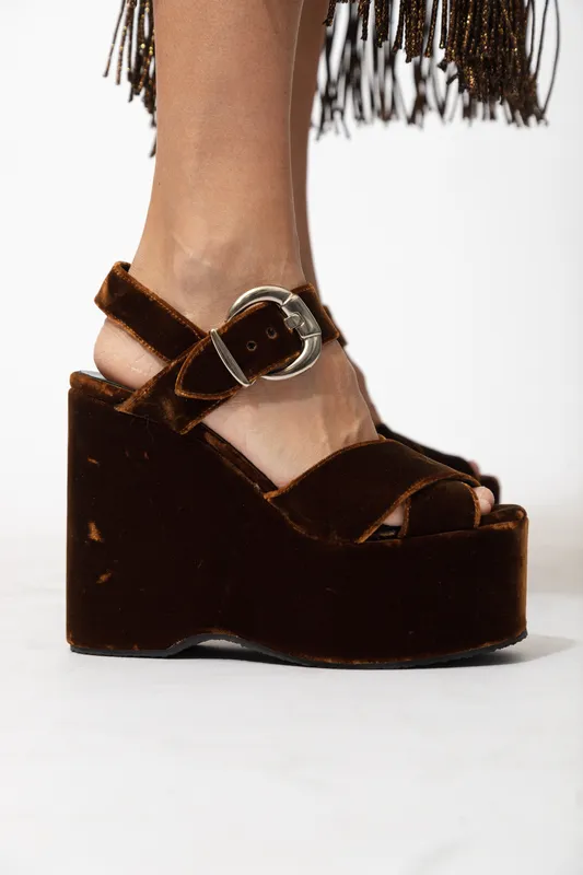 Sandalias Vienty Velvet Marron