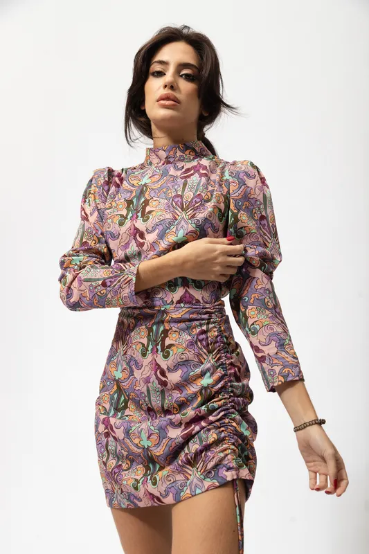 Vestido corto estampa floreado lila