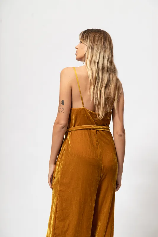 Mono ASTR velvet mostaza