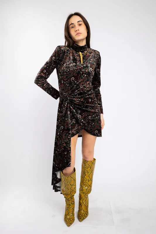 Vestido Velvet caro criado