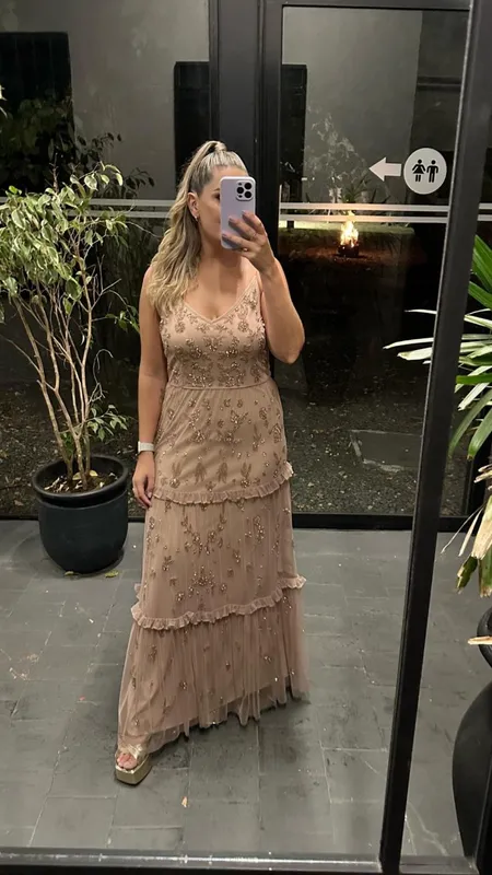 Vestido Bordado Canutillos  rosa con bolados