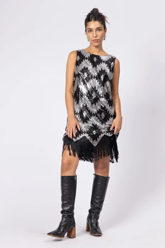 Vestido Corto Flecos y Lentejuelas Vince Camuto