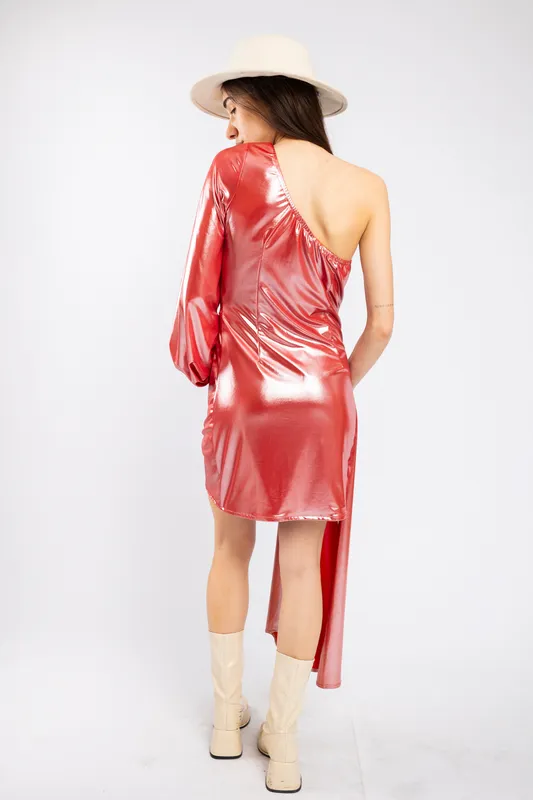 Vestido corto caro criado rosa metalizado un hombro