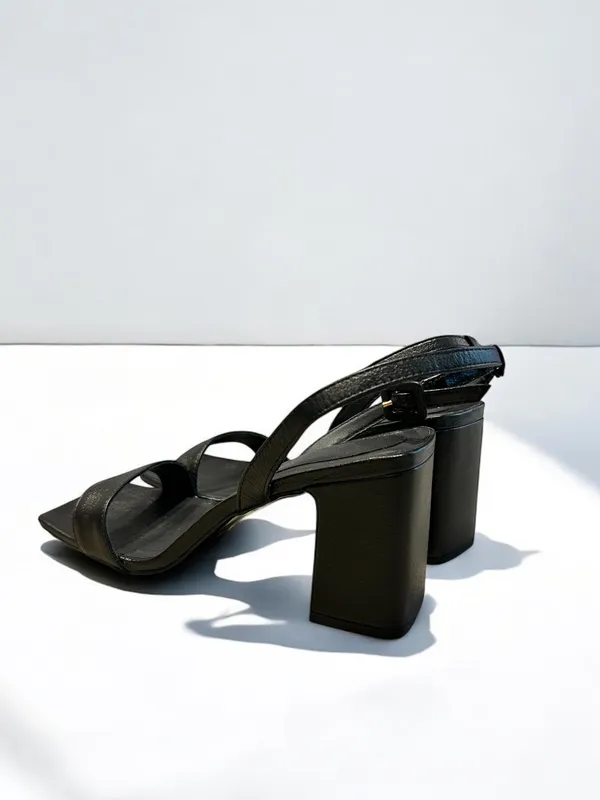 sandalia aura negra t39