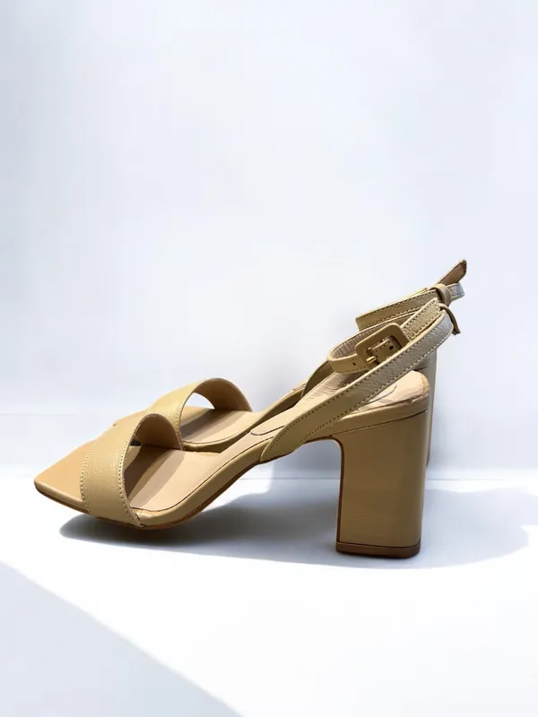 sandalia aura beige t36