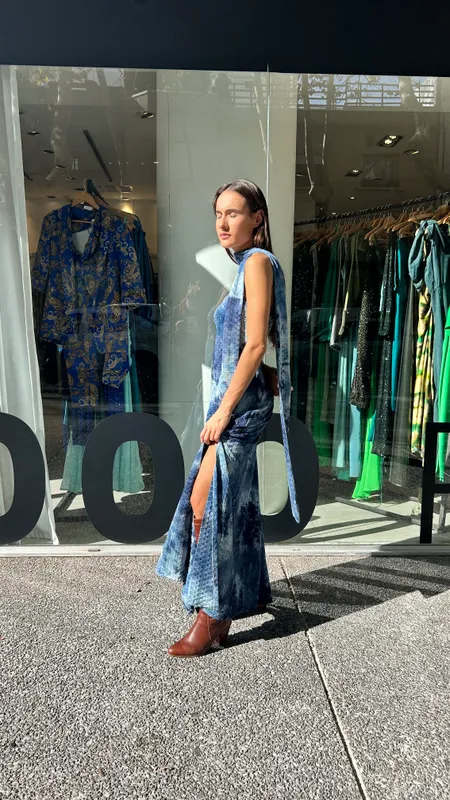 Vestido Strapless Batik Azul Pauli