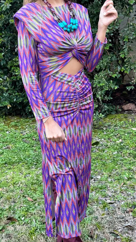 Vestido estampa colores cut y nudo