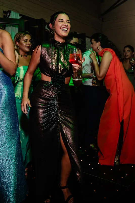 Vestido PLAN be CUT marron plumas