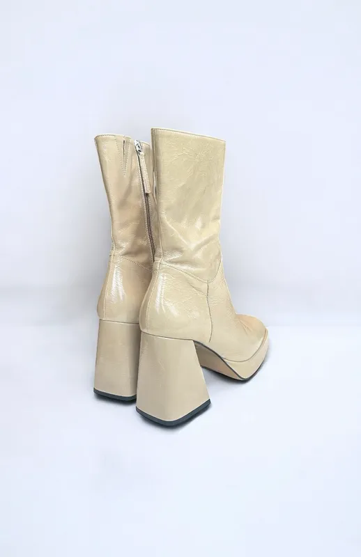 Botas Magma Nude Charol