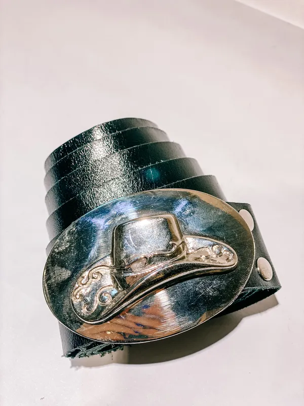 Faja Daches negra lisa con Hebila Cowboy