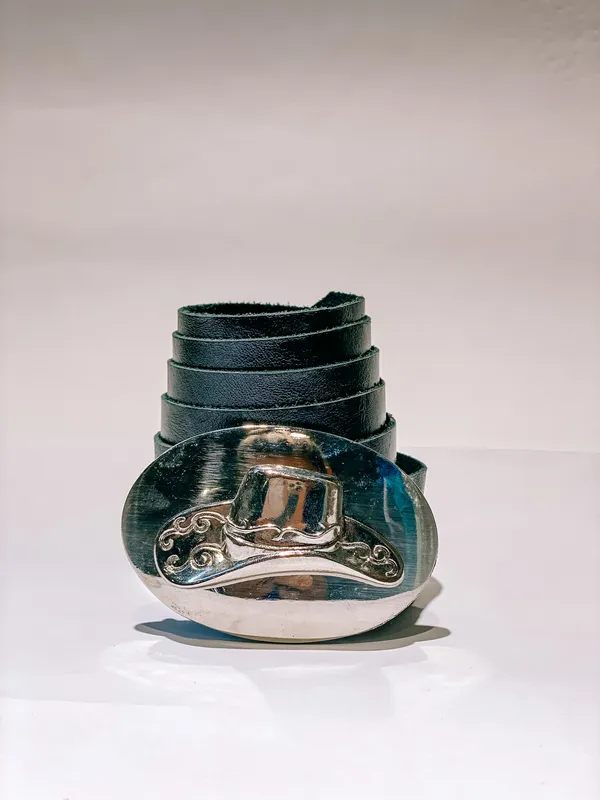 Faja Daches negra lisa con Hebila Cowboy