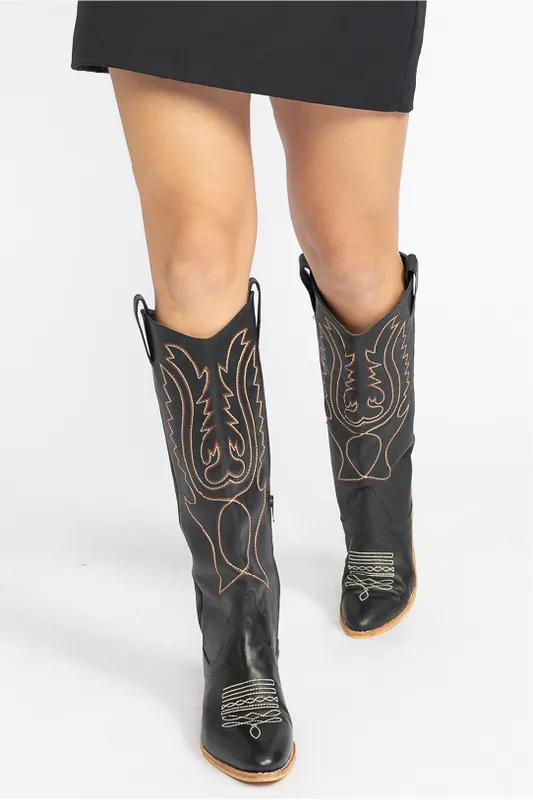 Botas Tejanas Negras con bordados en tonos marrones