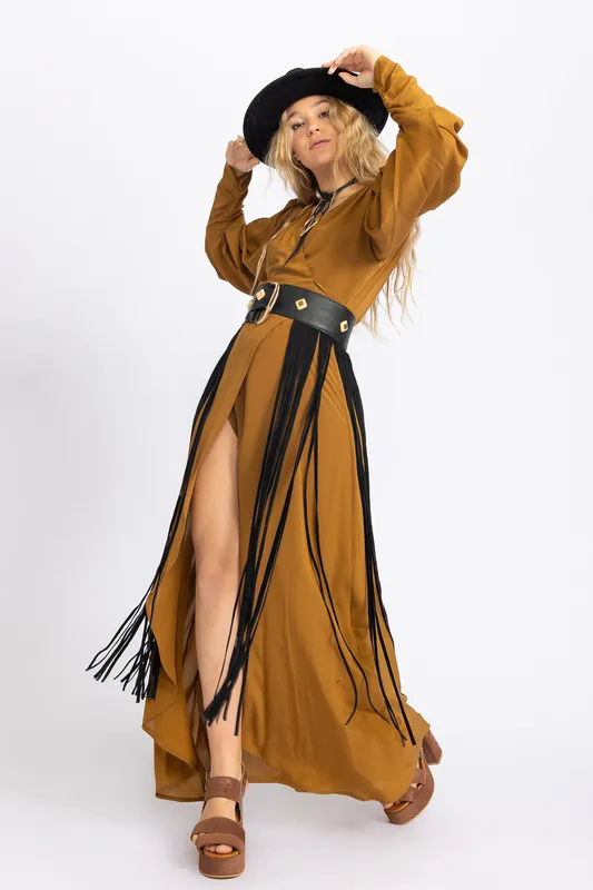 Cinturón Caro Criado Negro Flecos