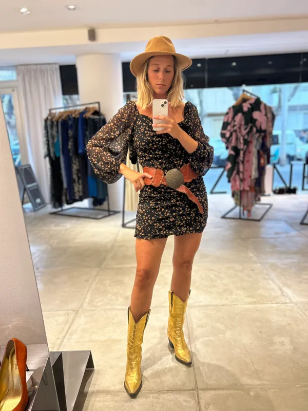 Vestido All in favor negro estampa beige