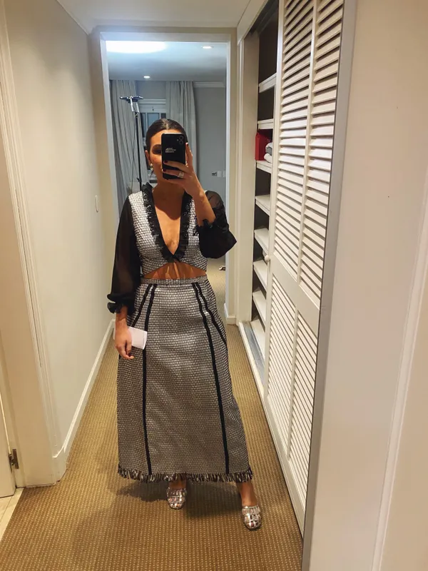 Set plateado y negro gasa (top y falda)