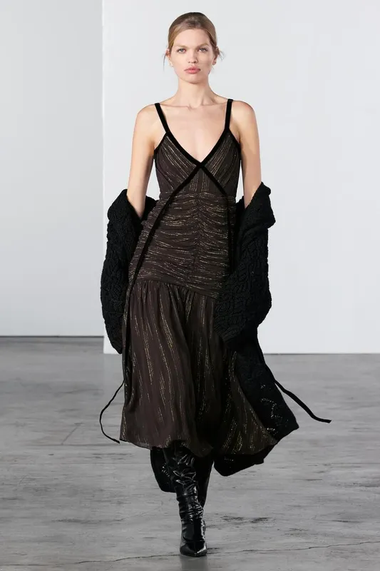 Vestido chocolate lurex tiras velvet negras