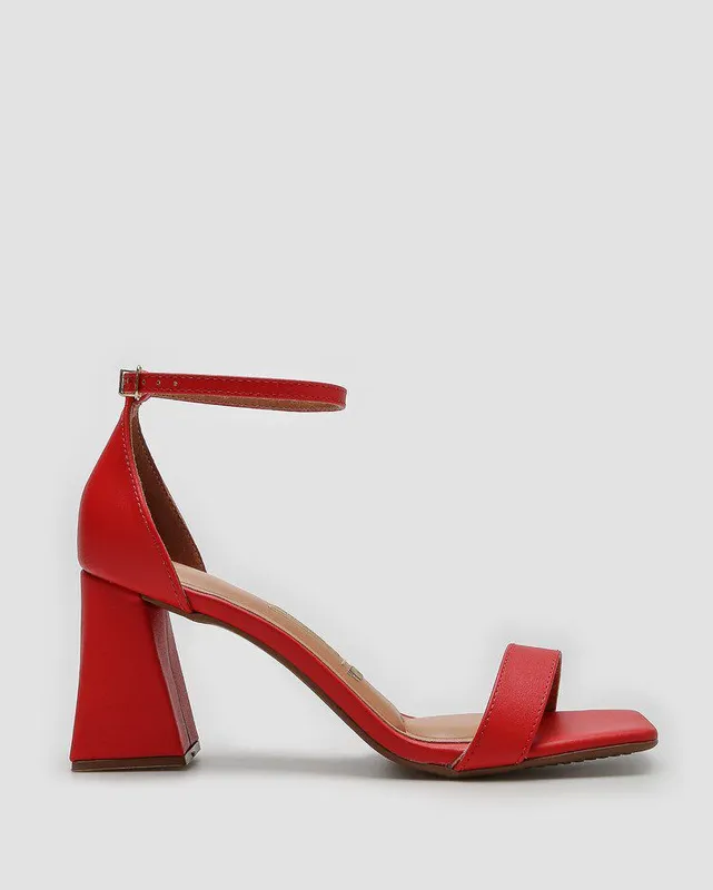 Sandalias rojas con tobillera vizzano