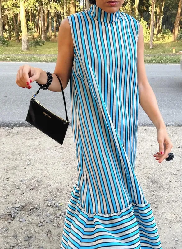 Vestido plan be rayas celeste, gris y negro