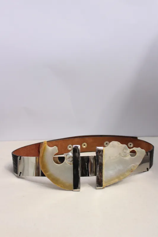 cinturon agnes hebilla nacar cuero negro