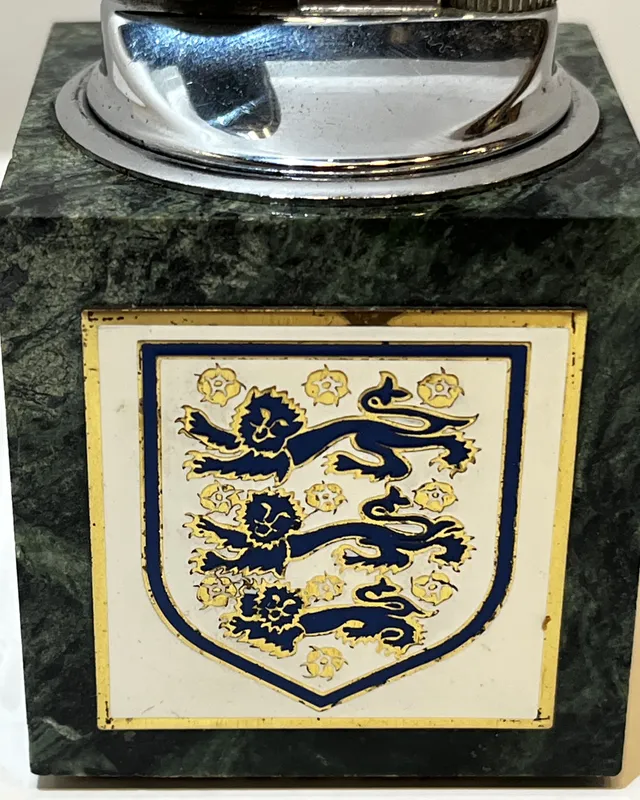 Encendedor "the queen's silver jubilee"