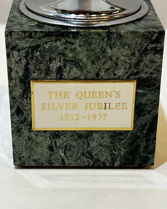 Encendedor "the queen's silver jubilee"