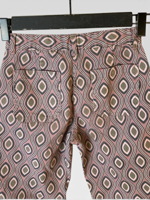 Pantalon estampado lila gocco