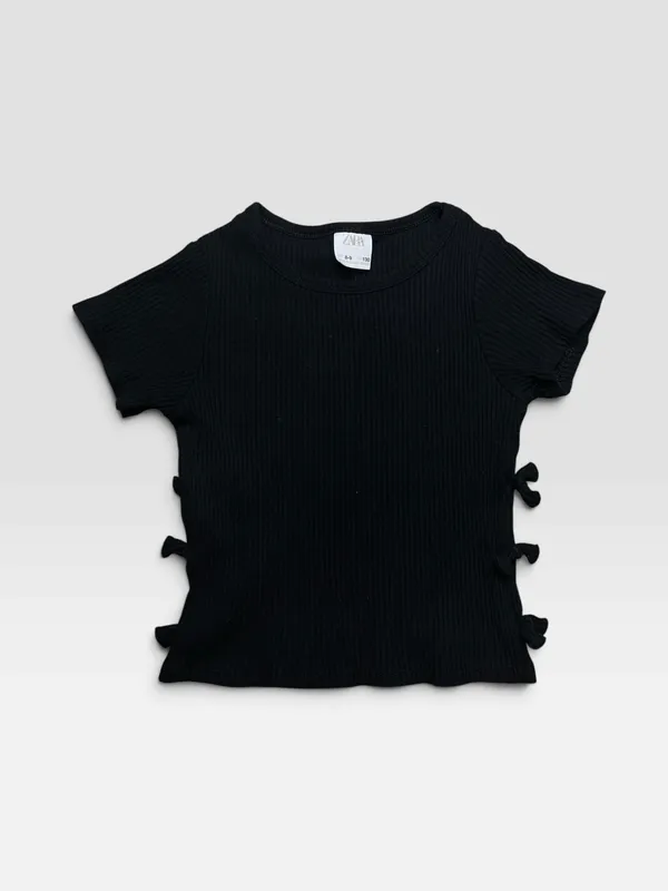 Remera negra zara