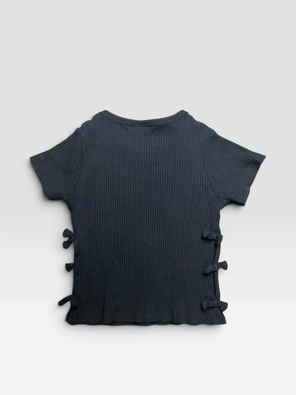 Remera negra zara