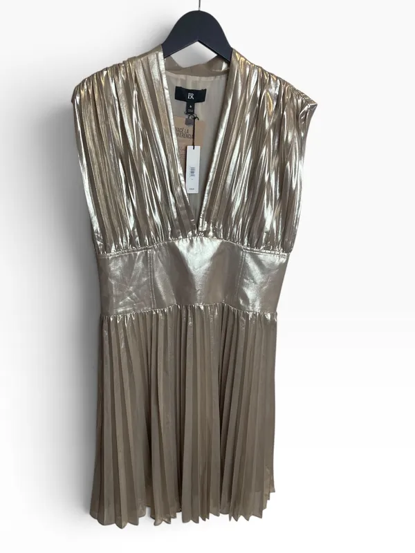 Vestido dorado plisado banana republic