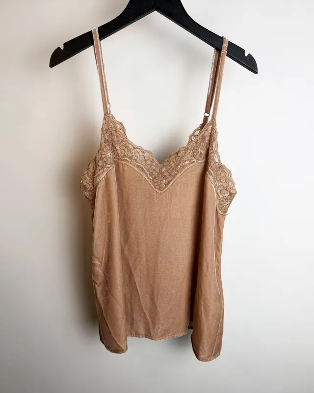 Musculosa lencera terciopelo rapsodia