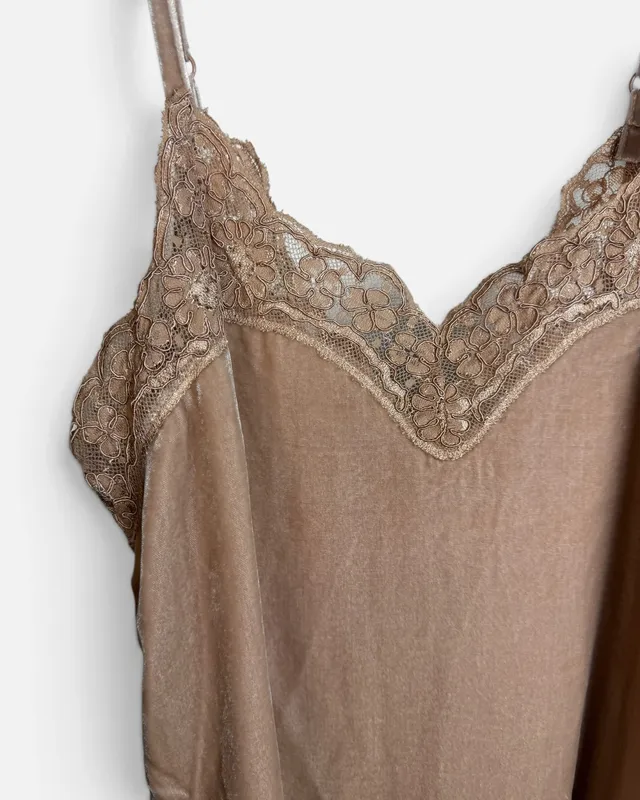 Musculosa lencera terciopelo rapsodia