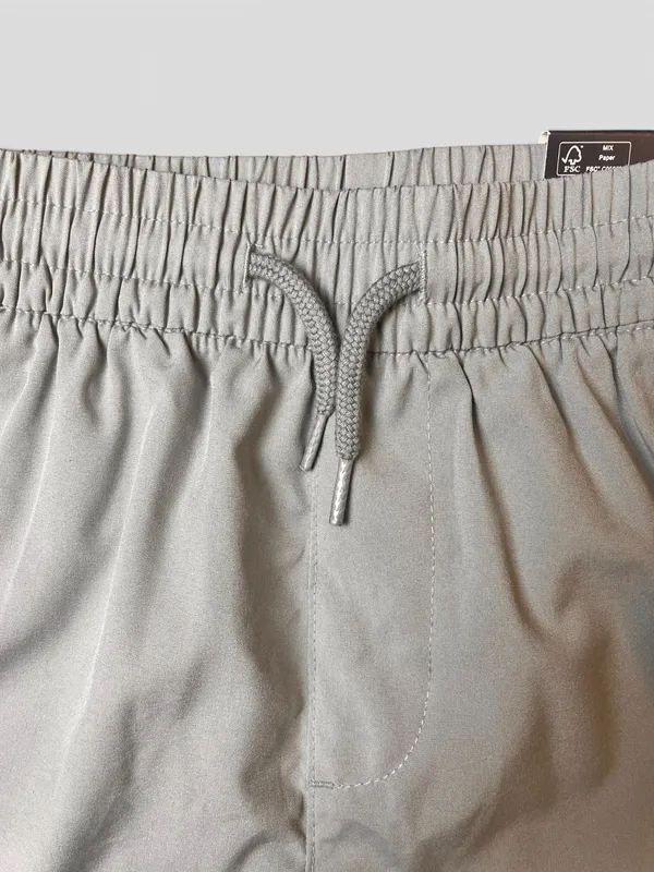Short gris gap