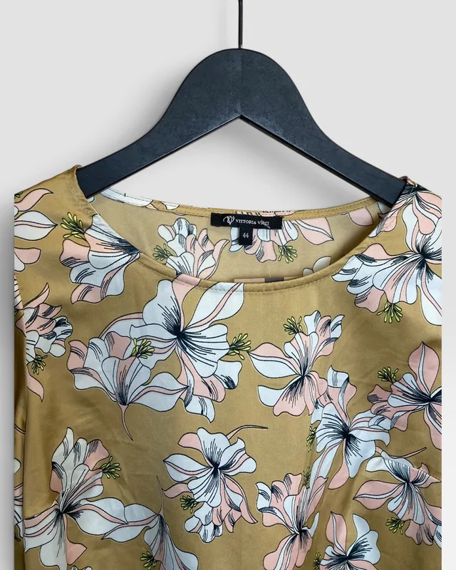 Blusa beige estampada vittoria vicci