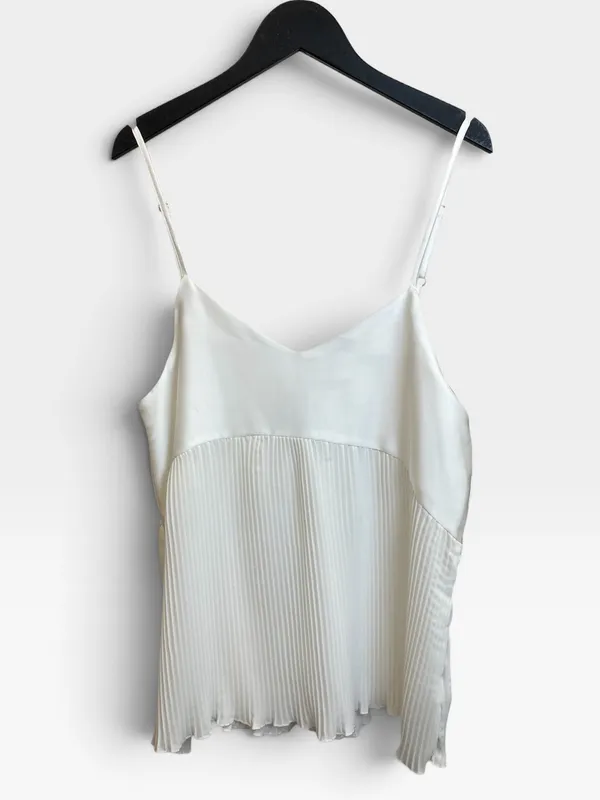 Top blanco cortelle