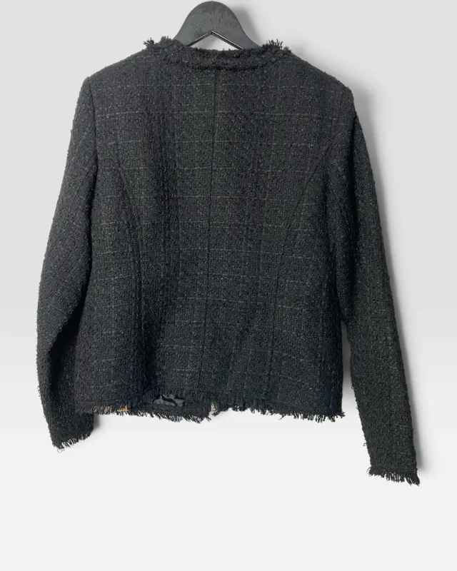 Chaqueta tipo chanel negra lolita