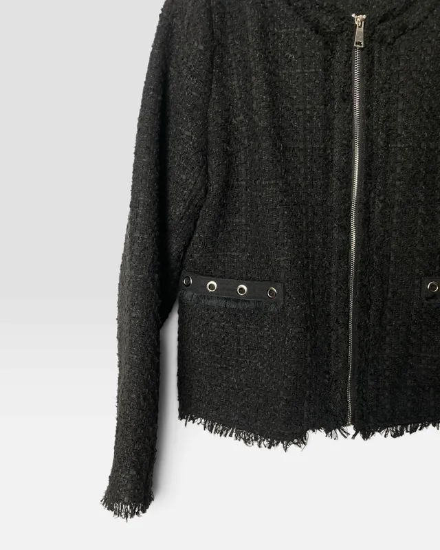 Chaqueta tipo chanel negra lolita