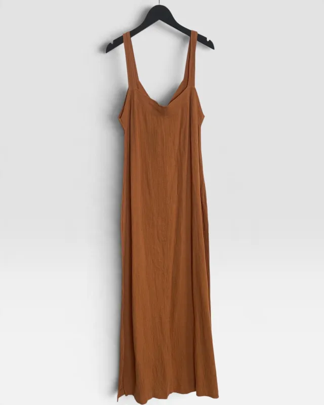 Vestido marron zulas