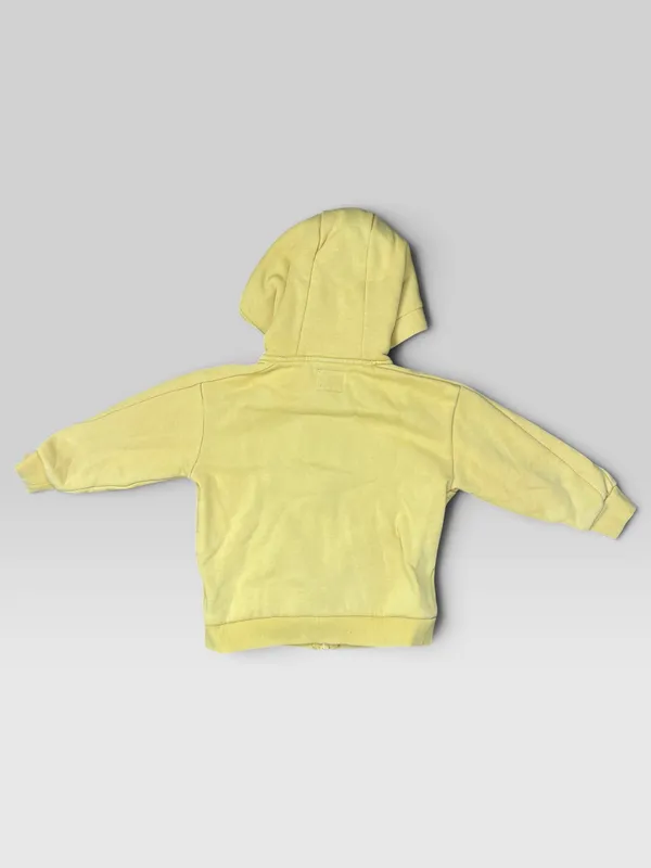 Campera deportiva poim