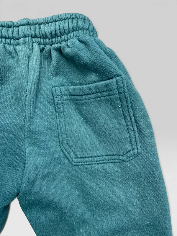 Pantalon felpa verde