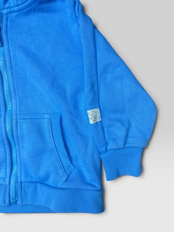 Campera deportiva poim