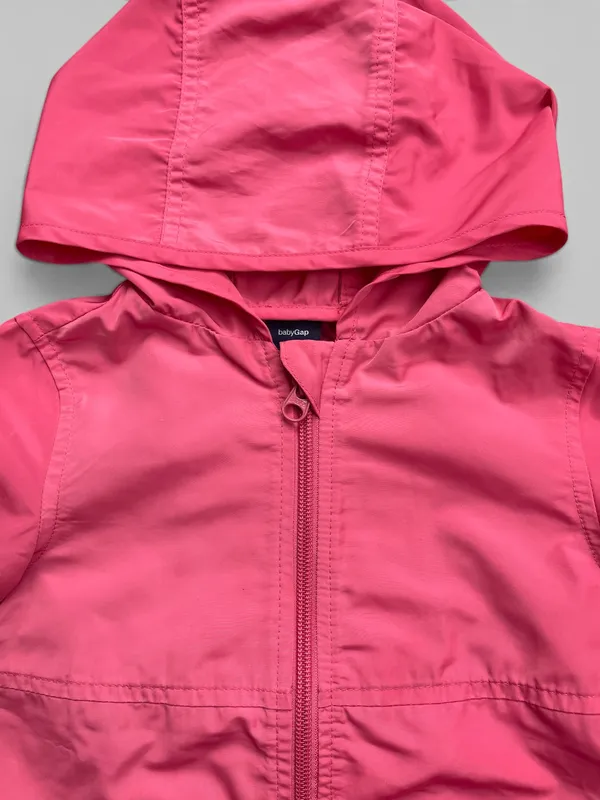Campera impermeable gap