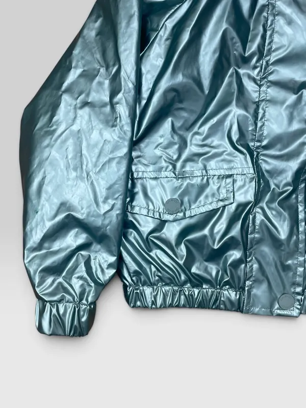 Campera impermeable forrada okaidi