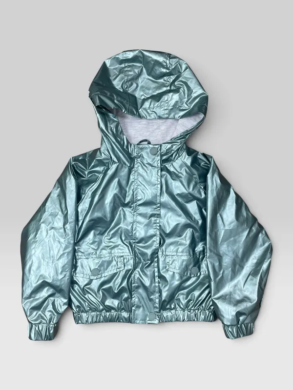 Campera impermeable forrada okaidi