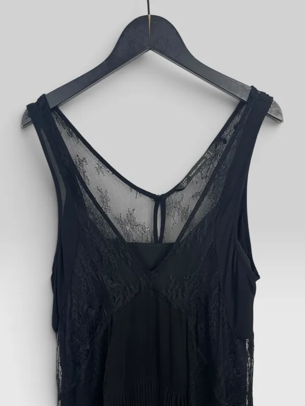 Vestido corto encaje + forro zara trafaluc