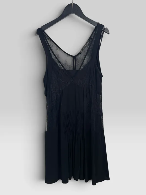 Vestido corto encaje + forro zara trafaluc
