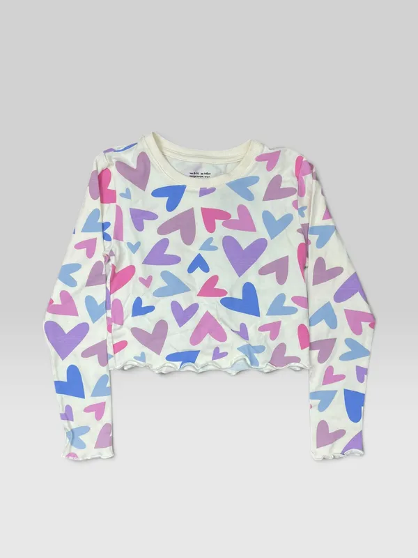 Remera corazones fuzarka