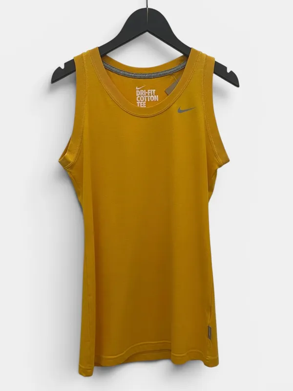 Musculosa deportiva nike